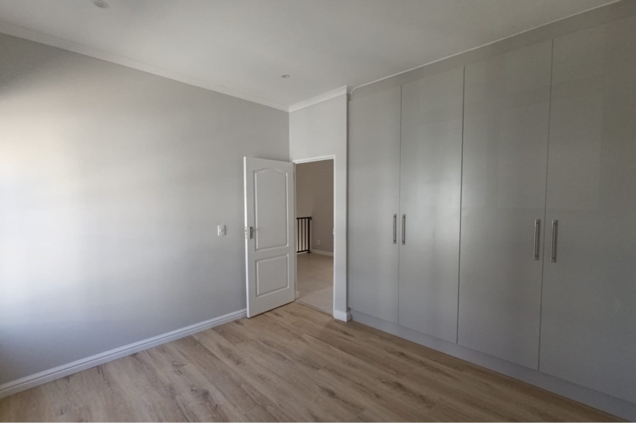 2 Bedroom Property for Sale in Sandown Western Cape